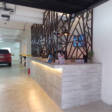 Hotel Marat Medellín Buitenkant foto