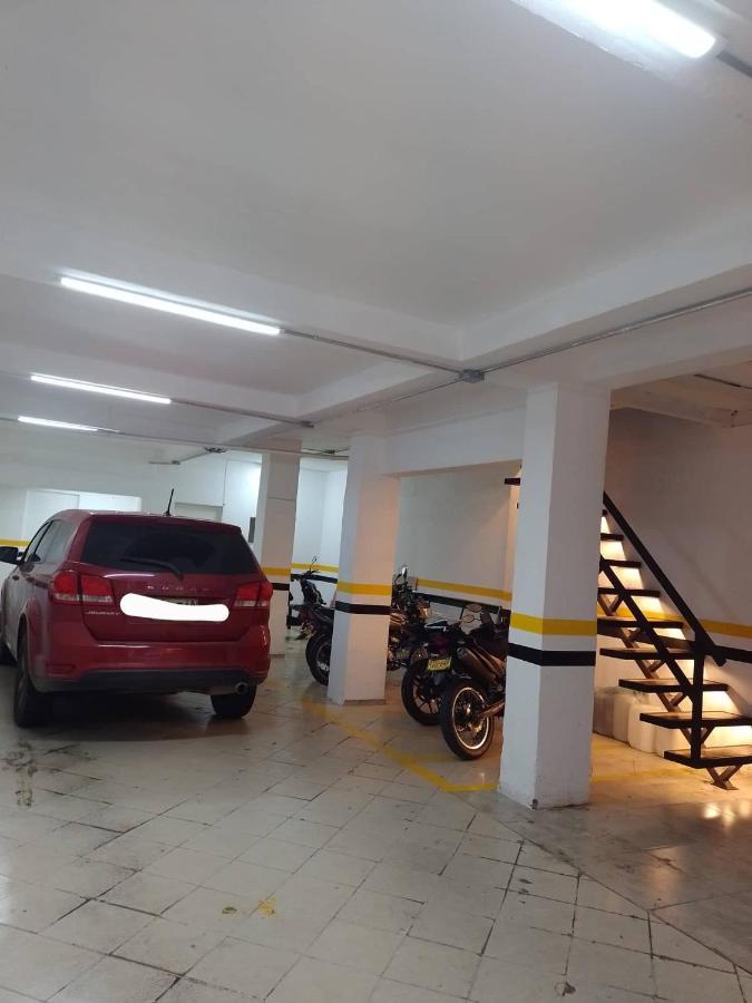 Hotel Marat Medellín Buitenkant foto